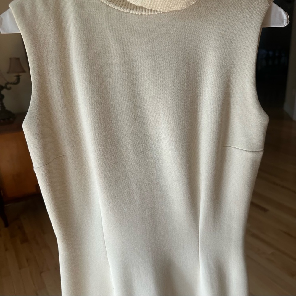 Moda International - Picture 11 of 14